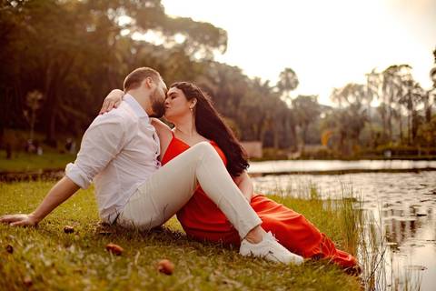 As melhores ideias e inspirações criativas de fotos de ensaio pré wedding no Jardim Botânico'