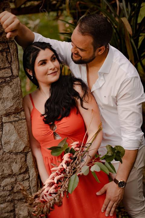 As melhores ideias e inspirações criativas de fotos de ensaio pré wedding no Jardim Botânico'