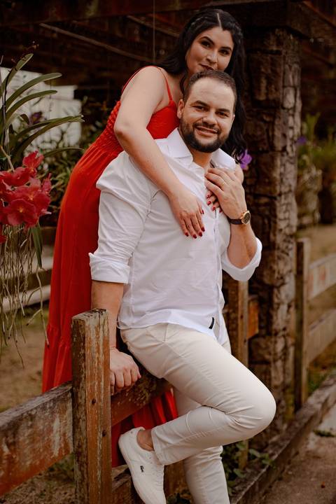 As melhores ideias e inspirações criativas de fotos de ensaio pré wedding no Jardim Botânico'