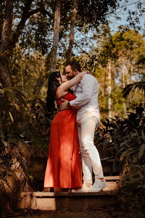 As melhores ideias e inspirações criativas de fotos de ensaio pré wedding no Jardim Botânico'