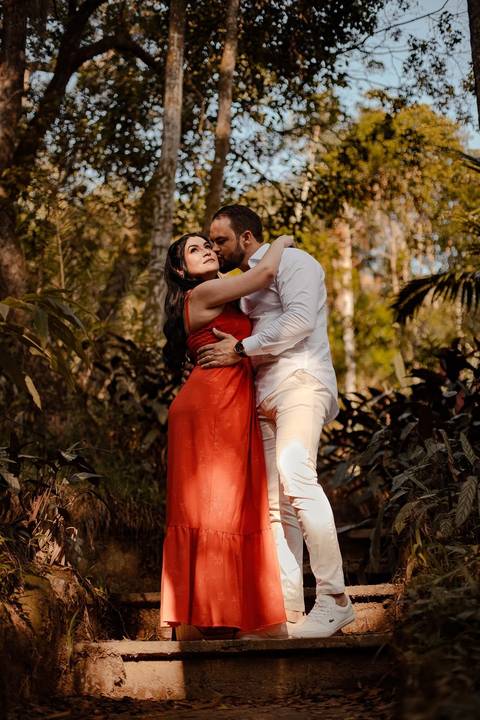 As melhores ideias e inspirações criativas de fotos de ensaio pré wedding no Jardim Botânico'