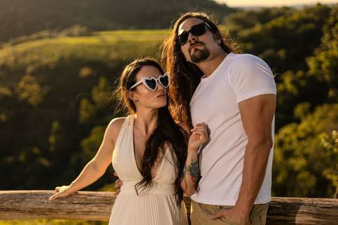 As melhores ideias e inspirações criativas de fotos de ensaio pré wedding em São Roque no Mirante do Saboó'