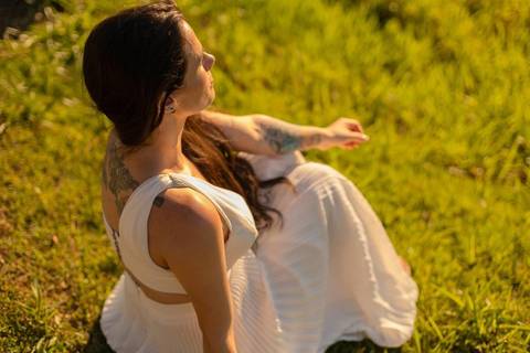 As melhores ideias e inspirações criativas de fotos de ensaio pré wedding em São Roque no Mirante do Saboó'