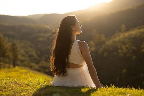 As melhores ideias e inspirações criativas de fotos de ensaio pré wedding em São Roque no Mirante do Saboó'