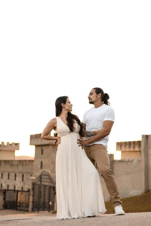 As melhores ideias e inspirações criativas de fotos de ensaio pré wedding em São Roque no Mirante do Saboó'