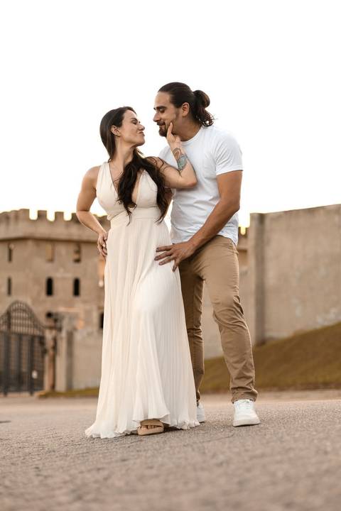 As melhores ideias e inspirações criativas de fotos de ensaio pré wedding em São Roque no Mirante do Saboó'