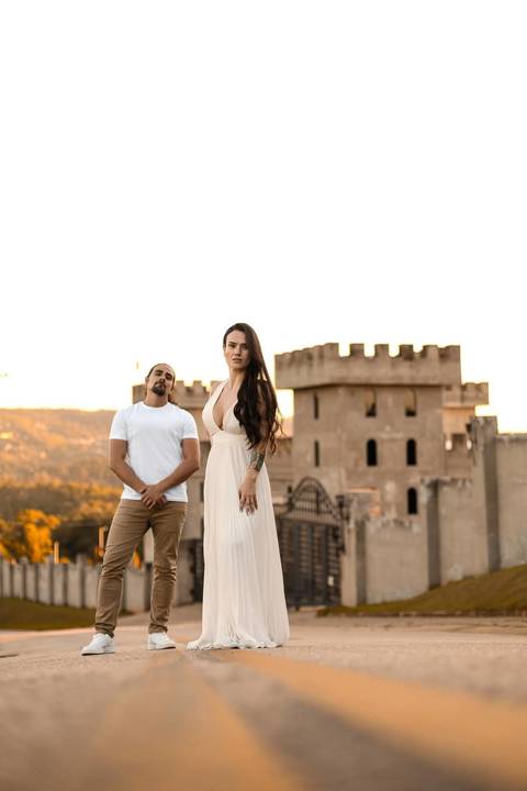 As melhores ideias e inspirações criativas de fotos de ensaio pré wedding em São Roque no Mirante do Saboó'