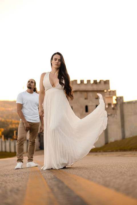As melhores ideias e inspirações criativas de fotos de ensaio pré wedding em São Roque no Mirante do Saboó'