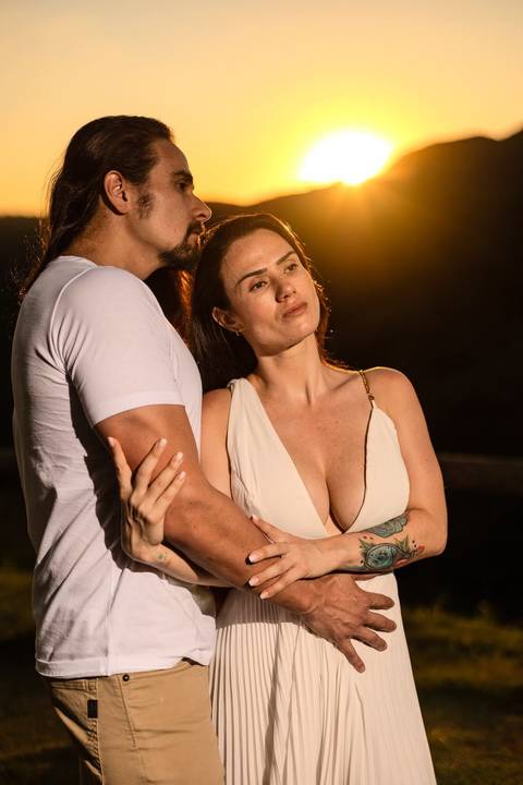 As melhores ideias e inspirações criativas de fotos de ensaio pré wedding em São Roque no Mirante do Saboó'