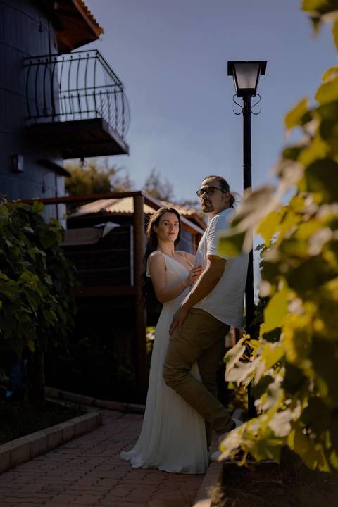 As melhores ideias e inspirações criativas de fotos de ensaio pré wedding em São Roque - Vinícola XV de Novembro'