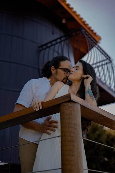 As melhores ideias e inspirações criativas de fotos de ensaio pré wedding em São Roque - Vinícola XV de Novembro'