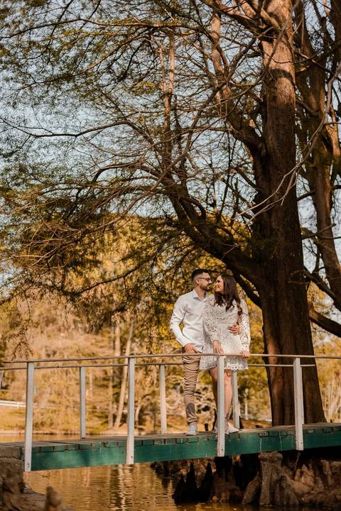 As melhores ideias e inspirações criativas de fotos de ensaio pré wedding no Parque Horto Florestal'