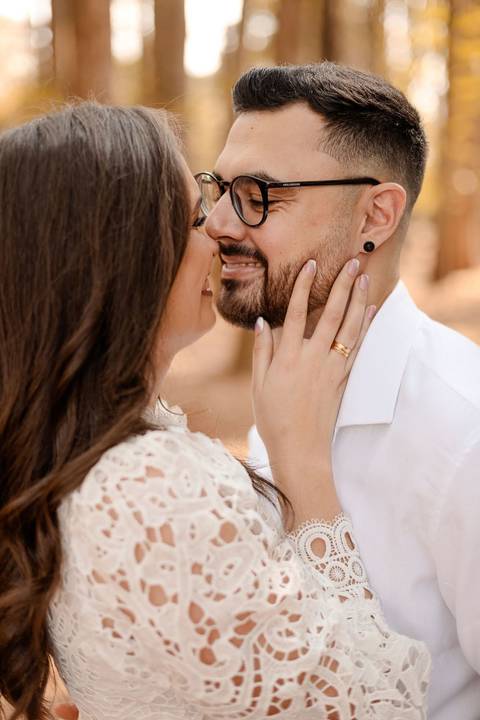 As melhores ideias e inspirações criativas de fotos de ensaio pré wedding no Parque Horto Florestal'