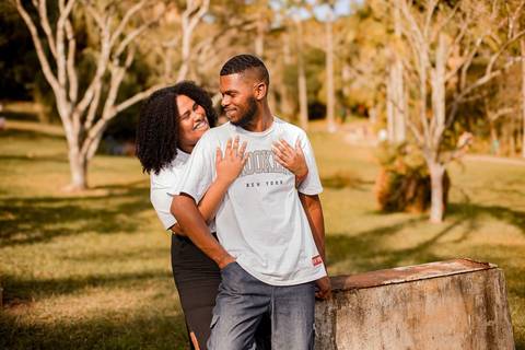 As melhores ideias e inspirações criativas de fotos de ensaio pré wedding no Jardim Botânico'