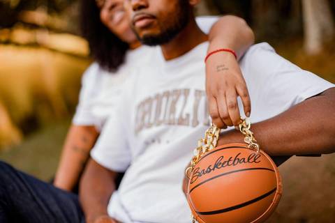 As melhores ideias e inspirações criativas de fotos de ensaio pré wedding no Jardim Botânico'