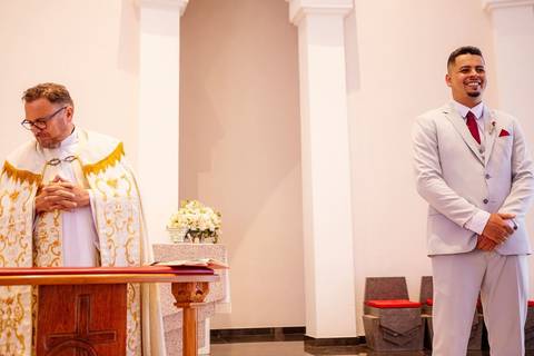 As melhores ideias e inspirações criativas de fotos de casamento na Cerimônia na Igreja Santuário Nossa Senhora de Fátima'