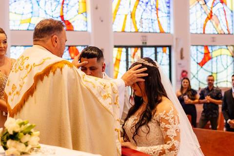 As melhores ideias e inspirações criativas de fotos de casamento na Cerimônia na Igreja Santuário Nossa Senhora de Fátima'
