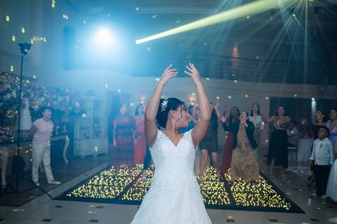 As melhores ideias e inspirações criativas de fotos de casamento no Espaço Karinas'