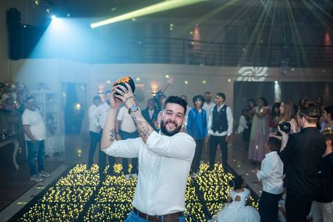 As melhores ideias e inspirações criativas de fotos de casamento no Espaço Karinas'