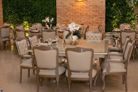 As melhores ideias e inspirações criativas de fotos de casamento registradas por fotógrafos profissionais de eventos da empresa Criativus Foto e Vídeo no Espaço Reis Quinta dos Sonhos'