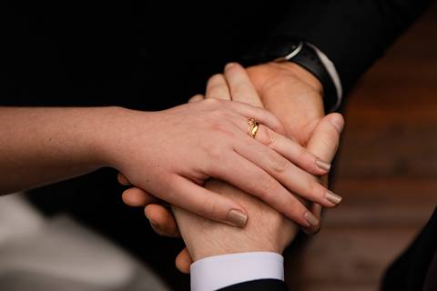 As melhores ideias e inspirações criativas de fotos de casamento registradas por fotógrafos profissionais de eventos da empresa Criativus Foto e Vídeo no Espaço Buffet Ranch Life: Fotos do momento da cerimônia'