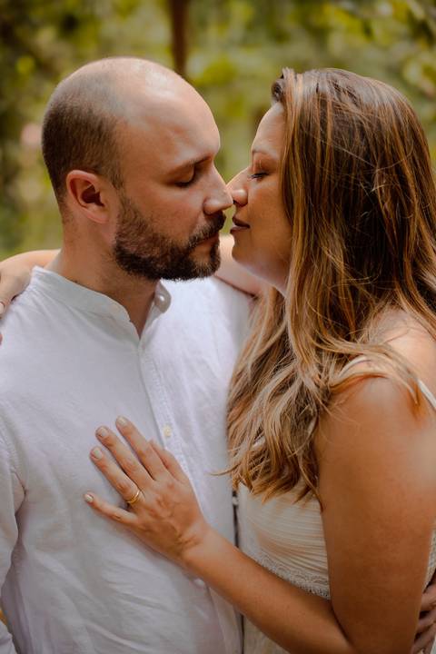As melhores ideias e inspirações criativas de fotos de ensaio pré casamento registradas por fotógrafos profissionais de eventos da empresa Criativus Foto e Vídeo no  Restaurante o Velhão em Mairiporã'