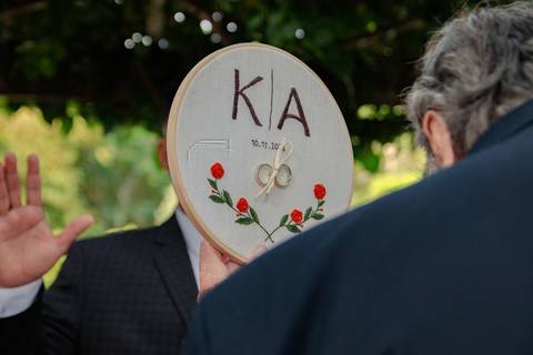 As melhores ideias e inspirações criativas de fotos de casamento registradas por fotógrafos profissionais de eventos da empresa Criativus Foto e Vídeo no Espaço Nelial: Fotos do momento da cerimônia'