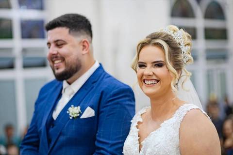 As melhores ideias e inspirações criativas de fotos de casamento registradas por fotógrafos profissionais de eventos da empresa Criativus Foto e Vídeo na Igreja Paróquia Nossa Senhora das Graças: Fotos do momento da cerimônia'