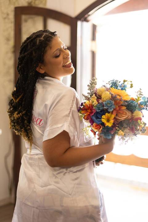 As melhores ideias e inspirações criativas de fotos de casamento registradas por fotógrafos profissionais de eventos da empresa Criativus Foto e Vídeo 
 Making of da Noiva no salão Espaço Jack Itaparica da Serra '