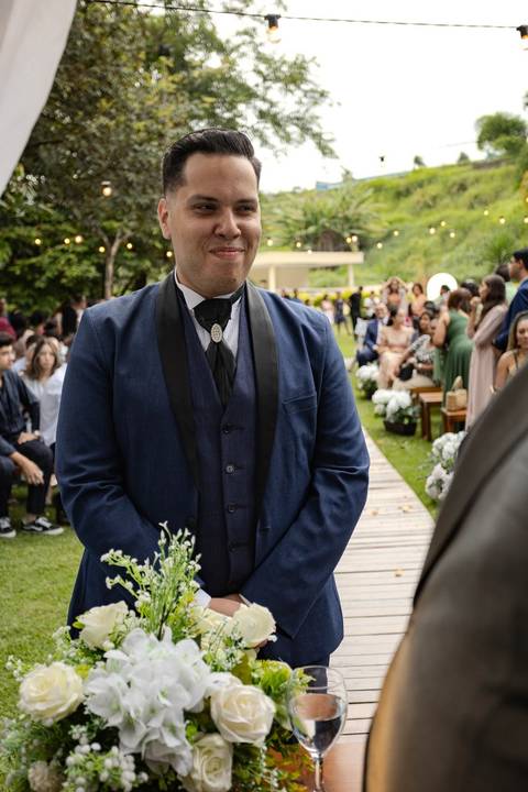 As melhores ideias e inspirações criativas de fotos de casamento registradas por fotógrafos profissionais de eventos da empresa Criativus Foto e Vídeo no Espaço Alecrim: Fotos do momento da Cerimônia'