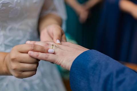 As melhores ideias e inspirações criativas de fotos de casamento registradas por fotógrafos profissionais de eventos da empresa Criativus Foto e Vídeo no Espaço Alecrim: Fotos do momento da Cerimônia'