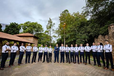 As melhores ideias e inspirações criativas de fotos de casamento registradas por fotógrafos profissionais de eventos da empresa Criativus Foto e Vídeo no Espaço Alecrim: Fotos protocolares'