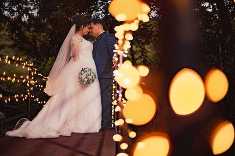 As melhores ideias e inspirações criativas de fotos de casamento registradas por fotógrafos profissionais de eventos da empresa Criativus Foto e Vídeo no Espaço Alecrim: Fotos protocolares'