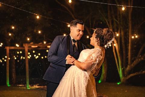 As melhores ideias e inspirações criativas de fotos de casamento registradas por fotógrafos profissionais de eventos da empresa Criativus Foto e Vídeo no Espaço Alecrim: Fotos protocolares'