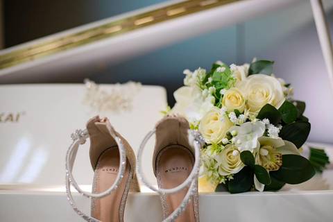 As melhores ideias e inspirações criativas de fotos de casamento registradas por fotógrafos profissionais de eventos da empresa Criativus Foto e Vídeo fotos do making of da noiva no Salão de Beleza Alpha Noivas'