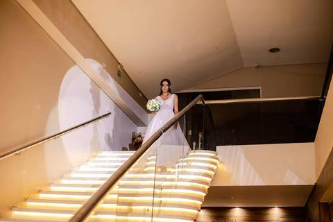 As melhores ideias e inspirações criativas de fotos de casamento registradas por fotógrafos profissionais de eventos da empresa Criativus Foto e Vídeo no Espaço Mansão Zurique: Fotos do momento da cerimônia'