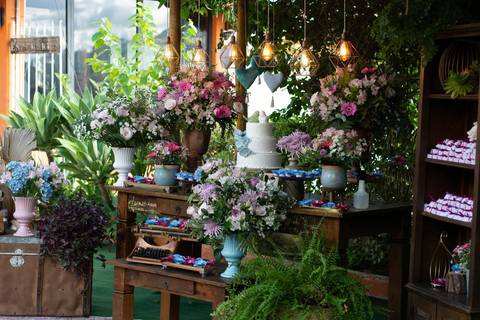 As melhores ideias e inspirações criativas de fotos de casamento registradas por fotógrafos profissionais de eventos da empresa Criativus Foto e Vídeo no Espaço Ana's Buffet: Fotos da decoração'