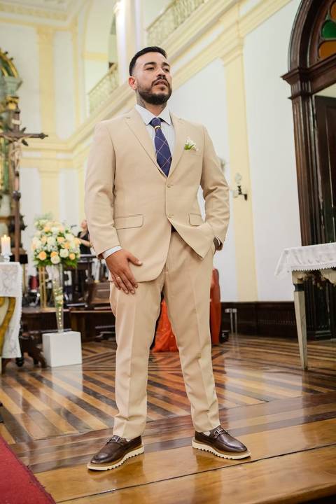 As melhores ideias e inspirações criativas de fotos de casamento registradas por fotógrafos profissionais de eventos da empresa Criativus Foto e Vídeo na Igreja Matriz Santa Ana: Fotos do momento da cerimônia'