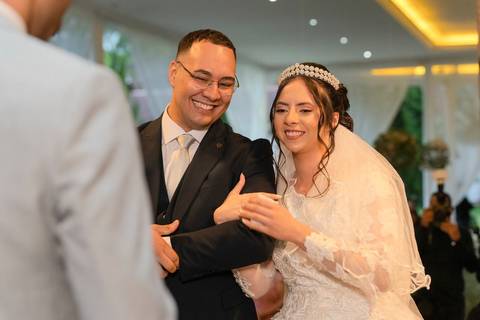 As melhores ideias e inspirações criativas de fotos de casamento registradas por fotógrafos profissionais de eventos da empresa Criativus Foto e Vídeo no Espaço Espaço Sausalito: Fotos do momento da cerimônia'
