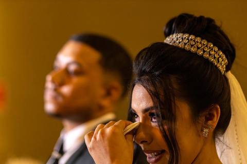 As melhores ideias e inspirações criativas de fotos de casamento registradas por fotógrafos profissionais de eventos da empresa Criativus Foto e Vídeo no Espaço Mariana Rui Barbosa: Fotos do momento da cerimônia'