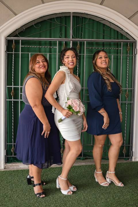 As melhores ideias e inspirações criativas de fotos de casamento civil registradas por fotógrafos profissionais de eventos da empresa Criativus Foto e Vídeo no Cartório do Jardim São Luiz'