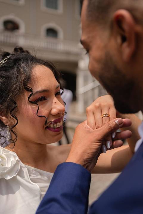 As melhores ideias e inspirações criativas de fotos de casamento civil registradas por fotógrafos profissionais de eventos da empresa Criativus Foto e Vídeo no Cartório do Jardim São Luiz'