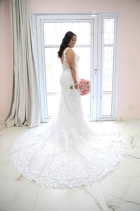 As melhores ideias e inspirações criativas de fotos de casamento registradas por fotógrafos profissionais de eventos da empresa Criativus Foto e Vídeo no salão: making of da noiva'