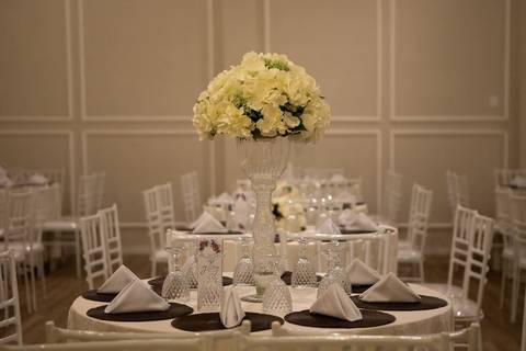 As melhores ideias e inspirações criativas de fotos de casamento registradas por fotógrafos profissionais de eventos da empresa Criativus Foto e Vídeo no Espaço Buffet Novo Sonho: Fotos da recepção '