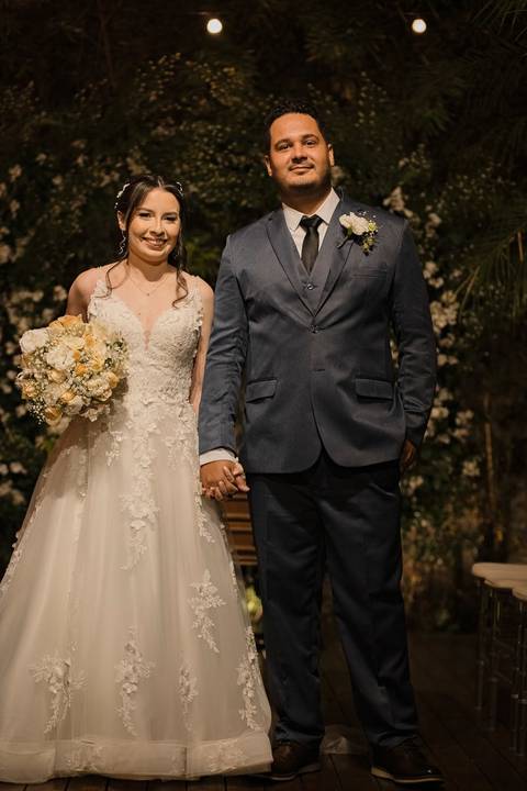 As melhores ideias e inspirações criativas de fotos de casamento registradas por fotógrafos profissionais de eventos da empresa Criativus Foto e Vídeo no Espaço Mariah: Fotos do momento da cerimônia'