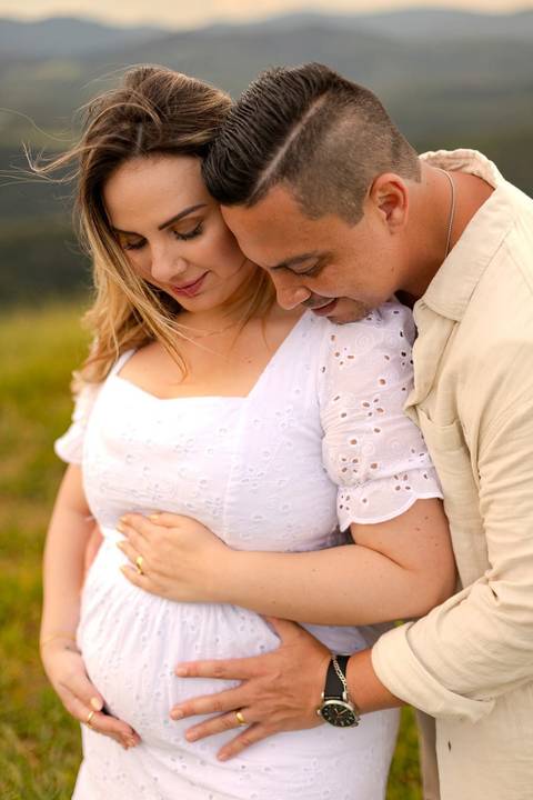 As melhores ideias e inspirações criativas de fotos de Chá Revelação registradas por profissionais de eventos da empresa Criativus Foto e Vídeo no Morro do Capuava'