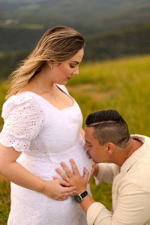 As melhores ideias e inspirações criativas de fotos de Chá Revelação registradas por profissionais de eventos da empresa Criativus Foto e Vídeo no Morro do Capuava'