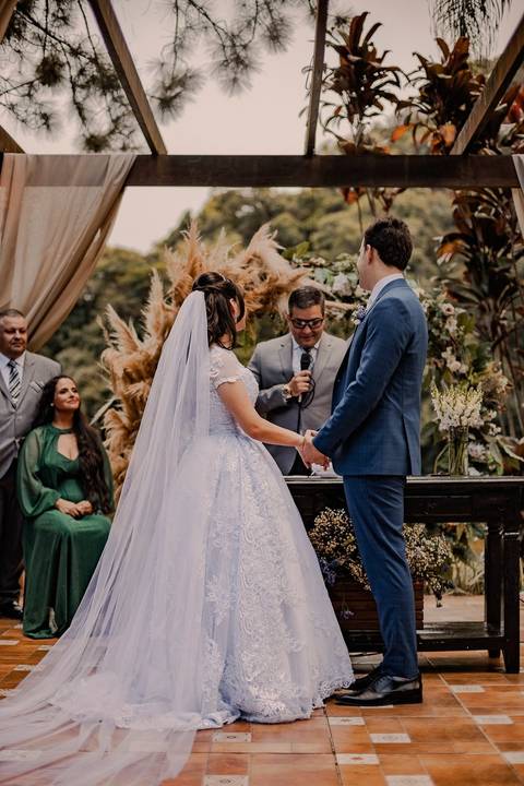 As melhores ideias e inspirações criativas de fotos de casamento registradas por fotógrafos profissionais de eventos da empresa Criativus Foto e Vídeo fotos no  Espaço Kasaqui Eventos: Fotos do momento da cerimônia'