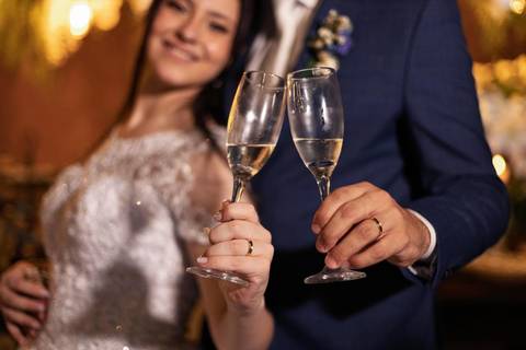 As melhores ideias e inspirações criativas de fotos de casamento registradas por fotógrafos profissionais de eventos da empresa Criativus Foto e Vídeo fotos no  Espaço Kasaqui Eventos: Fotos protocolares dos noivos '