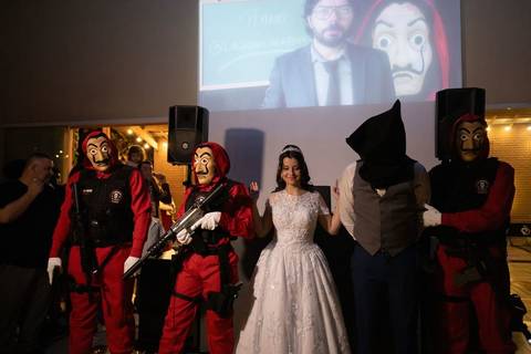 As melhores ideias e inspirações criativas de fotos de casamento registradas por fotógrafos profissionais de eventos da empresa Criativus Foto e Vídeo fotos no  Espaço Kasaqui Eventos: Fotos do momento da festa'